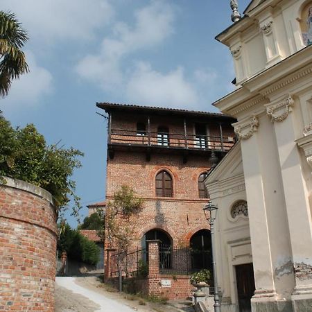 La Casa Del Castellano Hotel Cinzano Luaran gambar