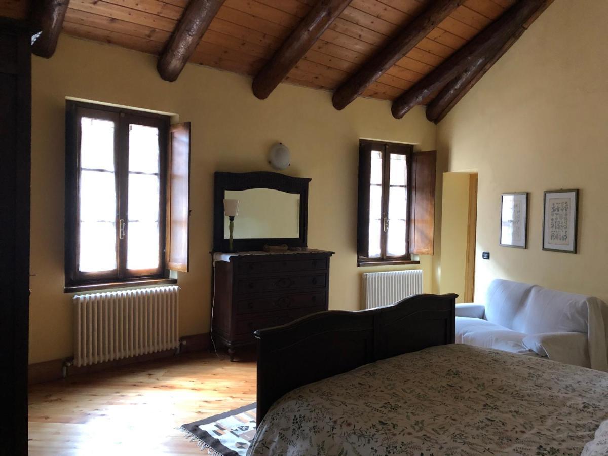 La Casa Del Castellano Hotel Cinzano Luaran gambar
