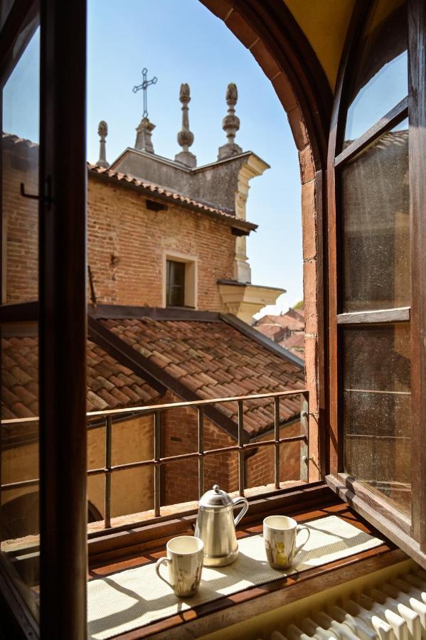 La Casa Del Castellano Hotel Cinzano Luaran gambar